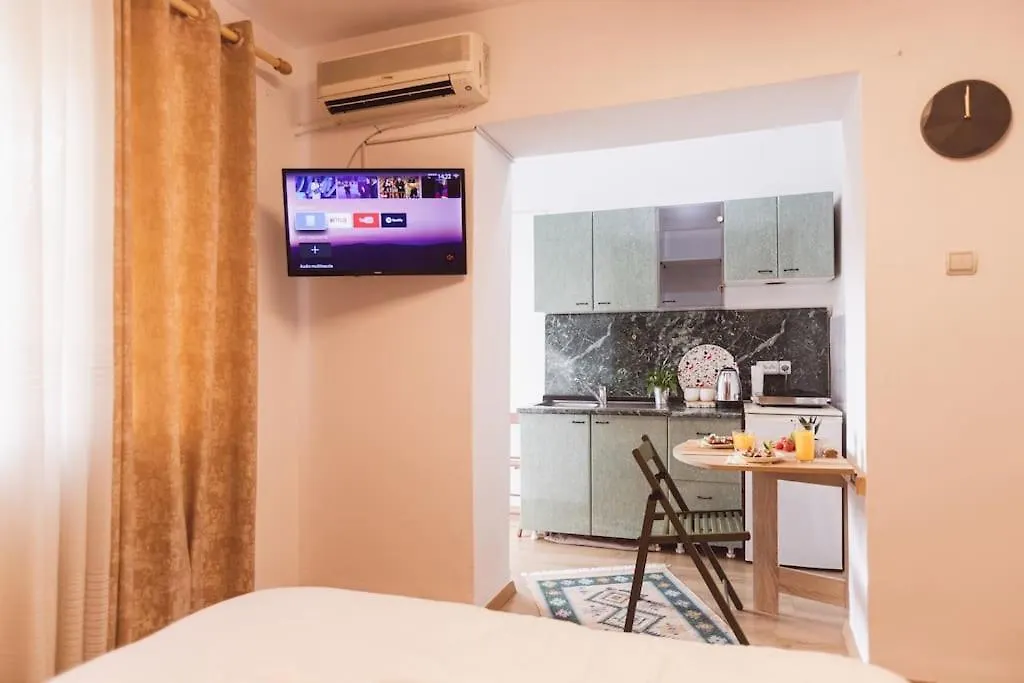 Art Studio Myslym Shyri Tirana Apartment