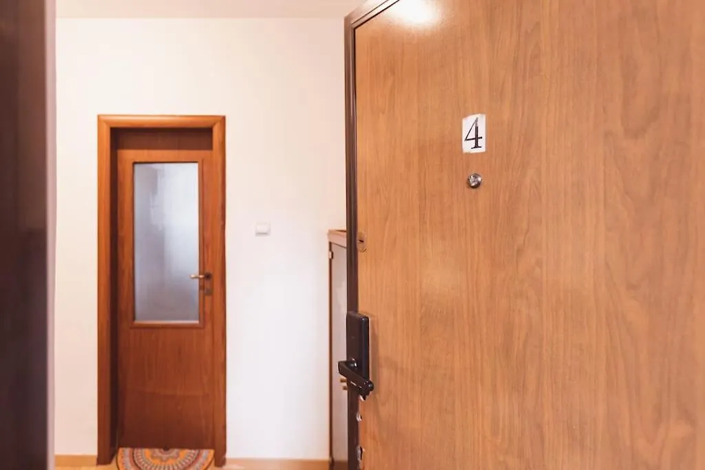 Apartment Art Studio Myslym Shyri Tirana